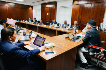 मन्त्रिपरिषद् बैठकको खाजा कटौती, एकै बैठकमा हुन्थ्याे ६० हजार खर्च